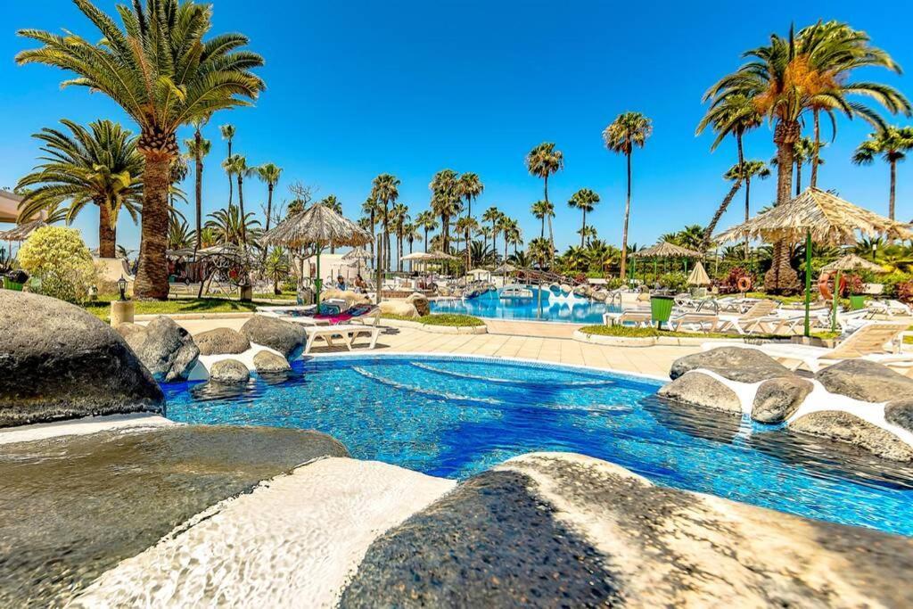 Apartment In Complex Altamira With Direct Ocean View Costa Adeje  Extérieur photo