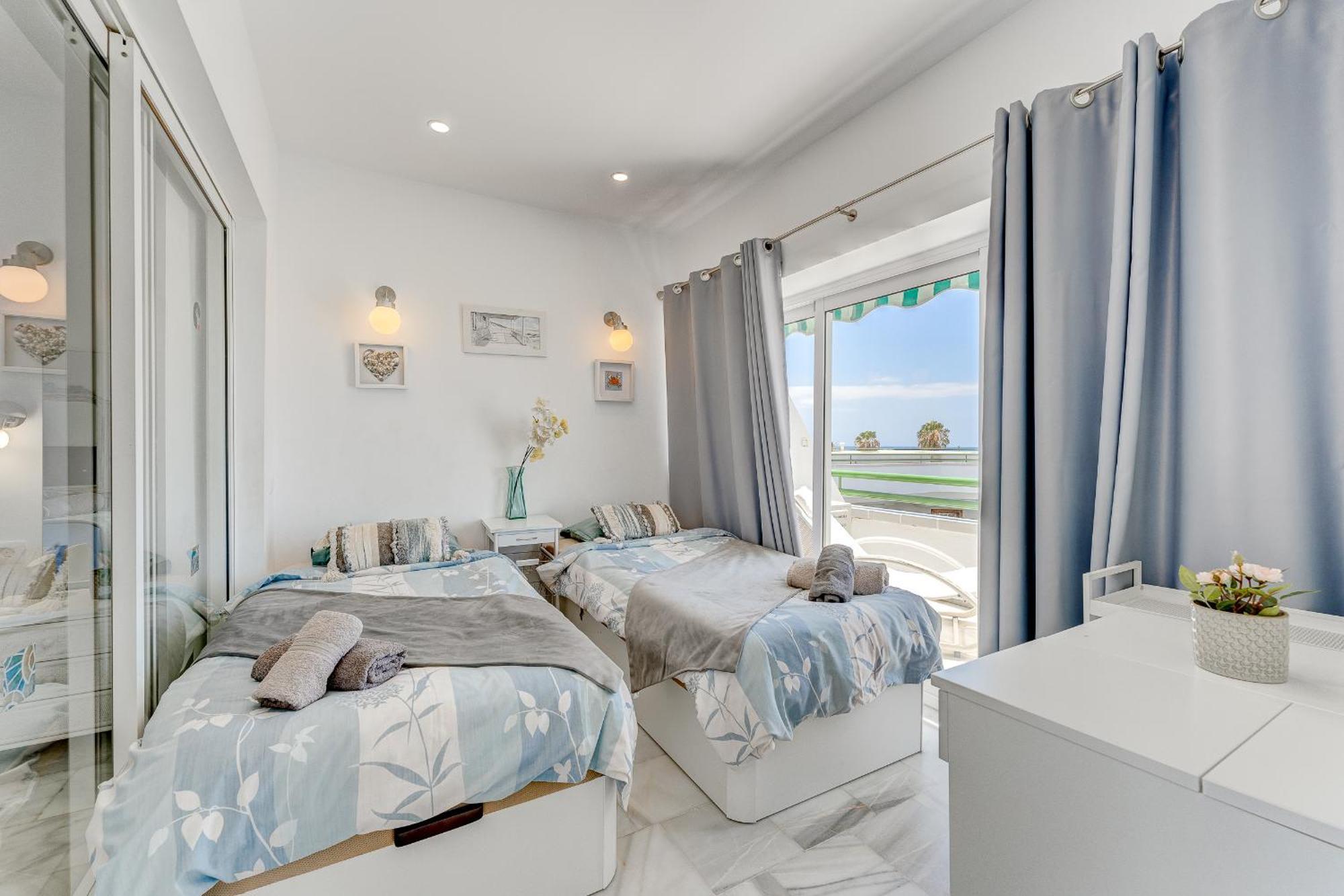 Apartment In Complex Altamira With Direct Ocean View Costa Adeje  Extérieur photo