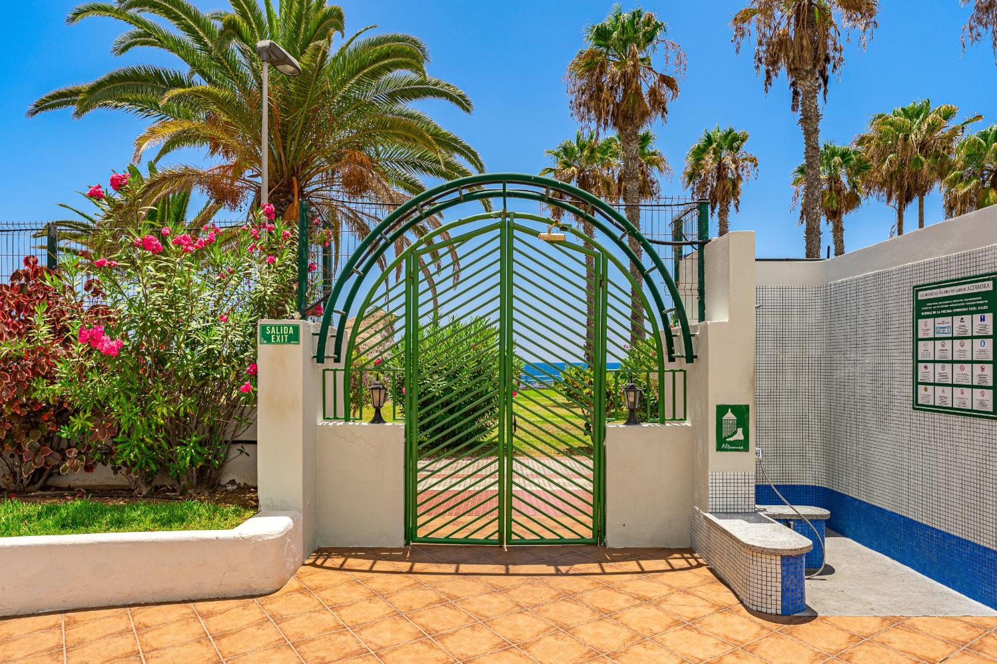 Apartment In Complex Altamira With Direct Ocean View Costa Adeje  Extérieur photo