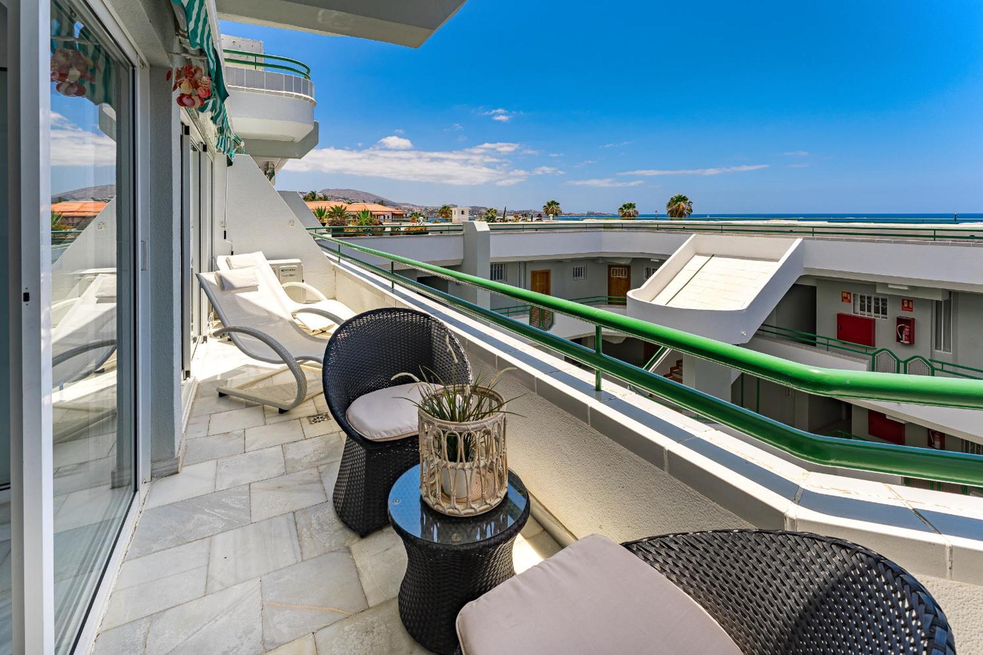 Apartment In Complex Altamira With Direct Ocean View Costa Adeje  Extérieur photo